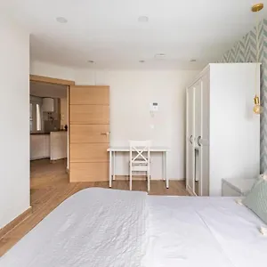 https://el-toison-21-parking-gratis-6-pax-centro-historico.bilbaohotelsspain.com