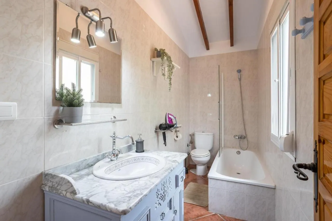 Villa Bárbara Cómpeta by Bossh Hotels Málaga
