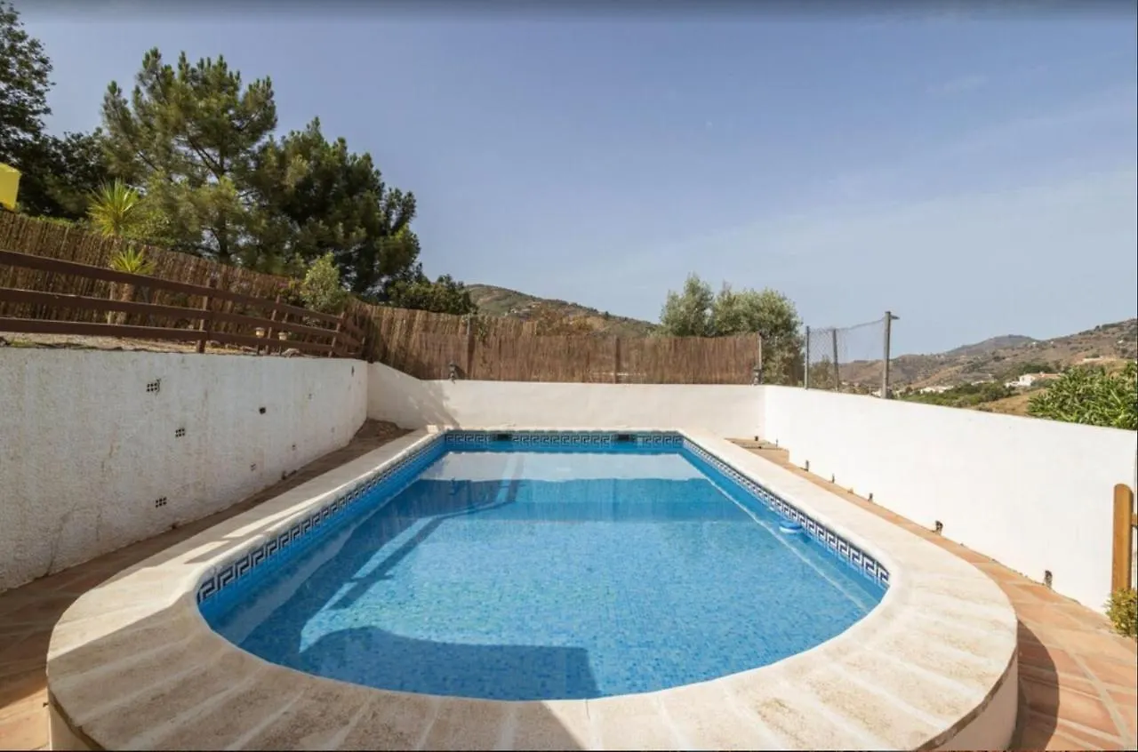 Villa Bárbara Cómpeta by Bossh Hotels Málaga